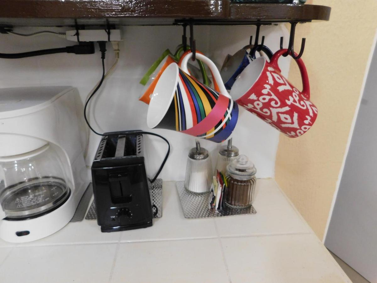 Condo Villa B27 Sleeps Five People - B28 Sleeps Six People - Price Includes Housekeeping Fees Not Taxes - Very Close To The Pool And Beach! Хако Экстерьер фото