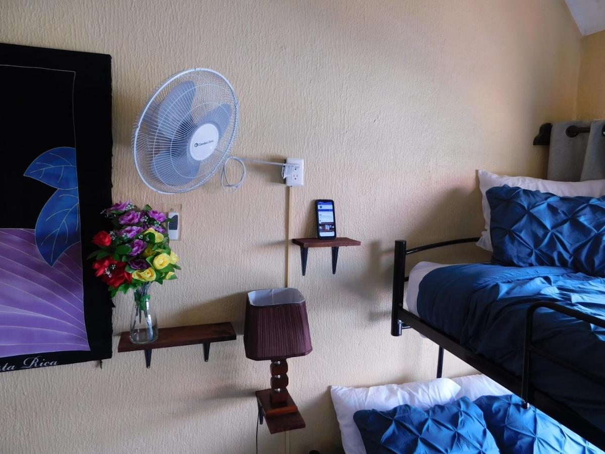 Condo Villa B27 Sleeps Five People - B28 Sleeps Six People - Price Includes Housekeeping Fees Not Taxes - Very Close To The Pool And Beach! Хако Экстерьер фото