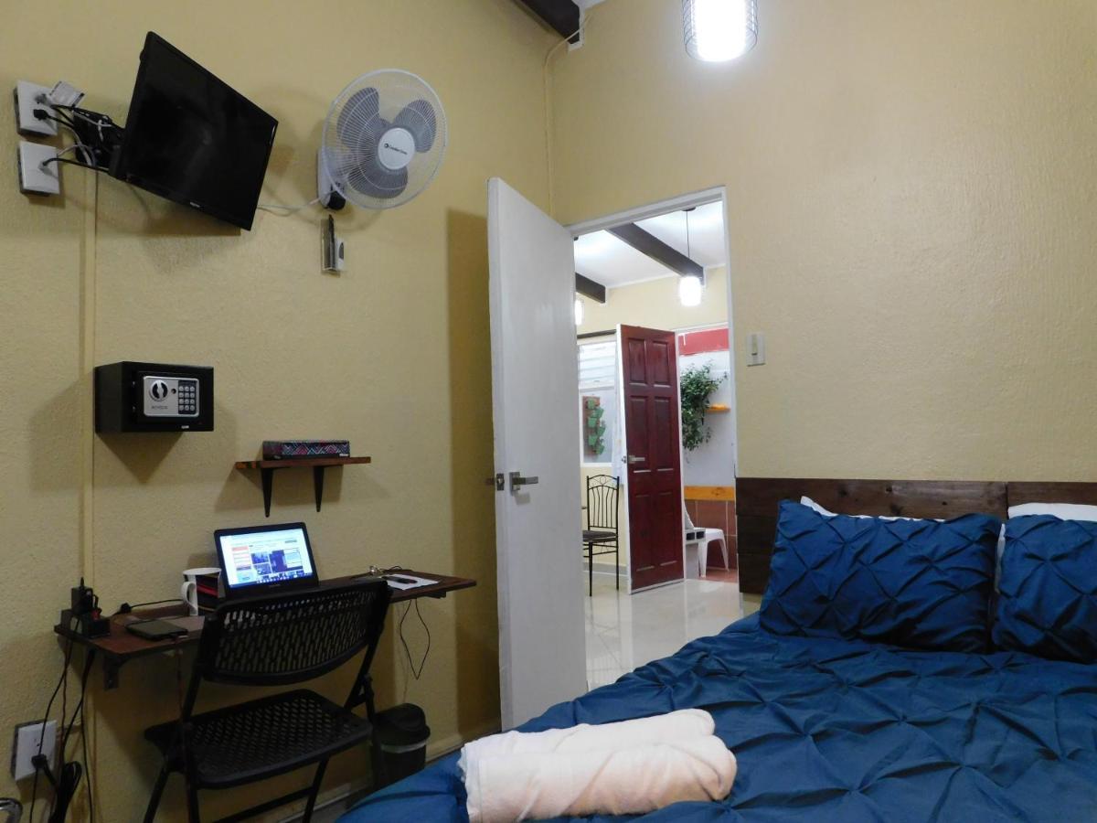 Condo Villa B27 Sleeps Five People - B28 Sleeps Six People - Price Includes Housekeeping Fees Not Taxes - Very Close To The Pool And Beach! Хако Экстерьер фото